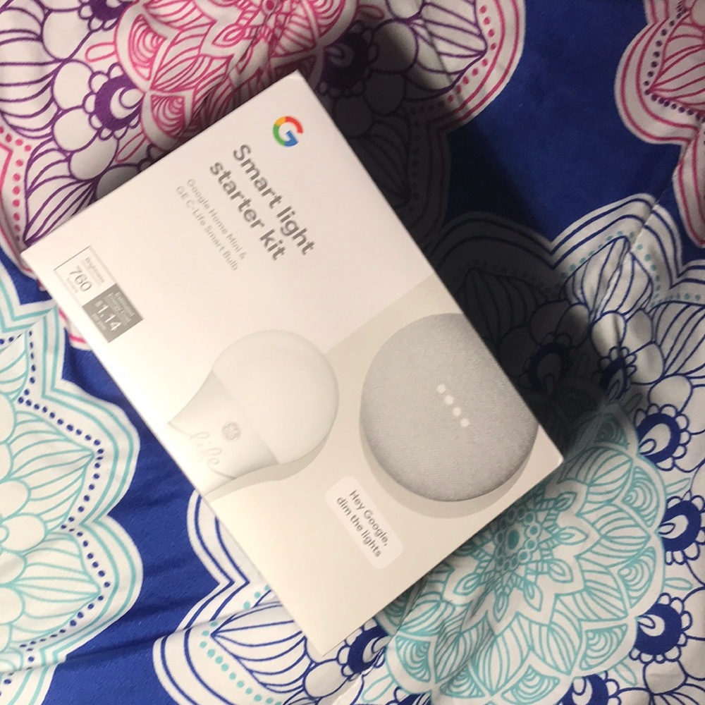 Google smart light starter kit